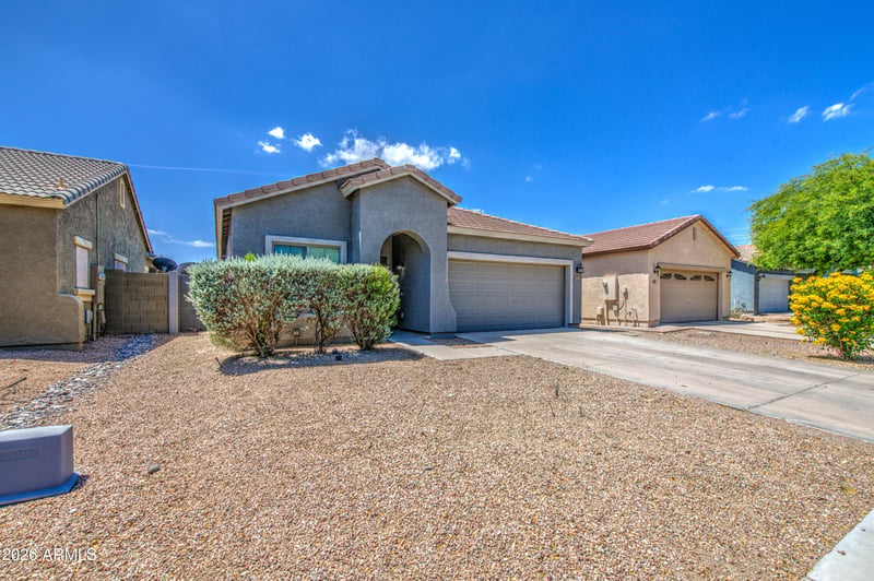 1237 Green Tree Dr, San Tan Valley, AZ 85143