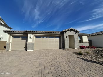 12377 Parkway Ln, Avondale, AZ 85323