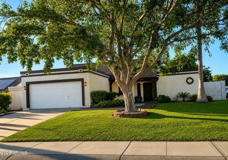 1238 E Kerry Ln, Phoenix, AZ 85024