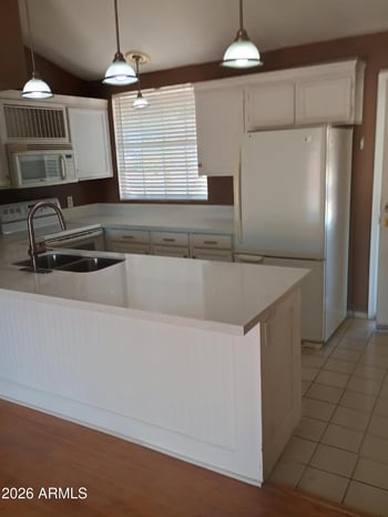 1238 E Marco Polo Rd E, Phoenix, AZ 85024