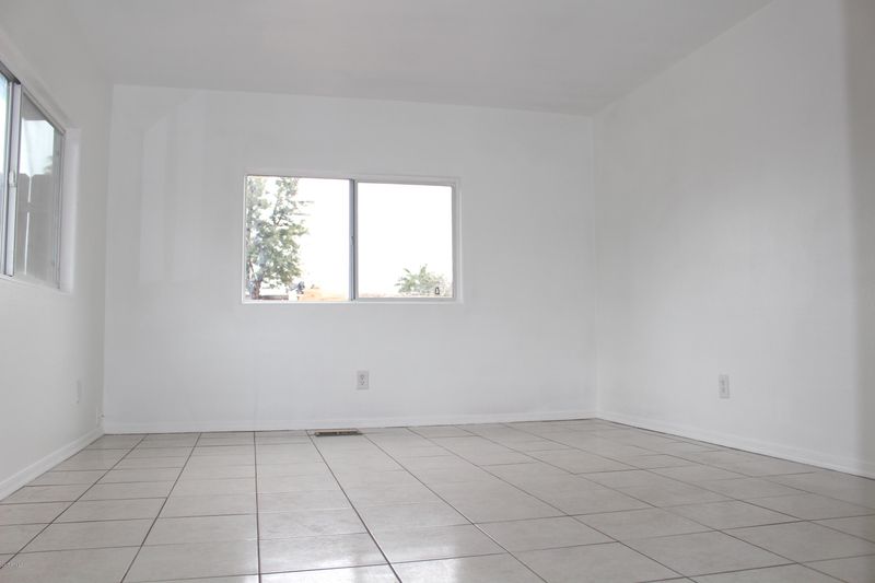 1238 S 76th Pl, Mesa, AZ 85209