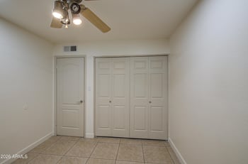 1238 Auburn Dr, Tempe, AZ 85283