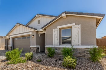 12385 Parkway Ln, Avondale, AZ 85323