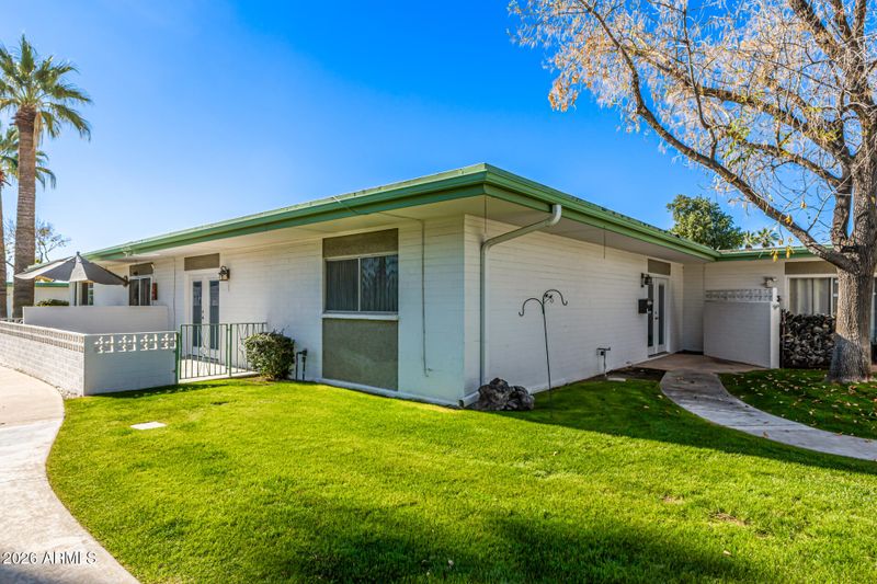1239 E Maryland Ave #B, Phoenix, AZ 85014