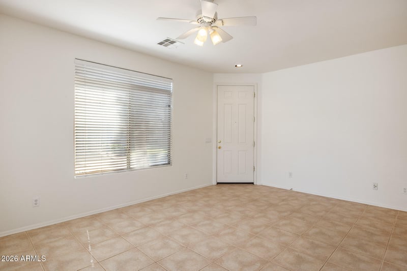 1239 Emmett Dr, Chandler, AZ 85286