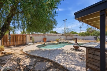 1239 W Elna Rae St, Tempe, AZ 85281
