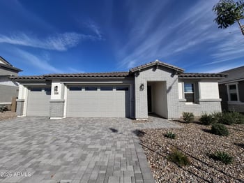 12393 Parkway Ln, Avondale, AZ 85323