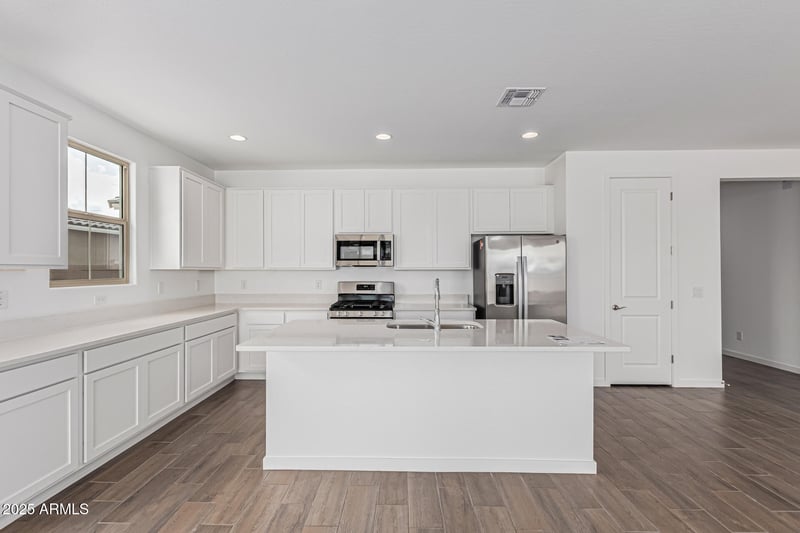 12394 Marguerite Ave, Avondale, AZ 85323