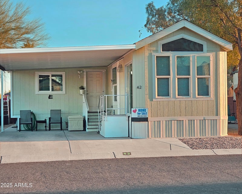 124 54th St #42, Mesa, AZ 85206