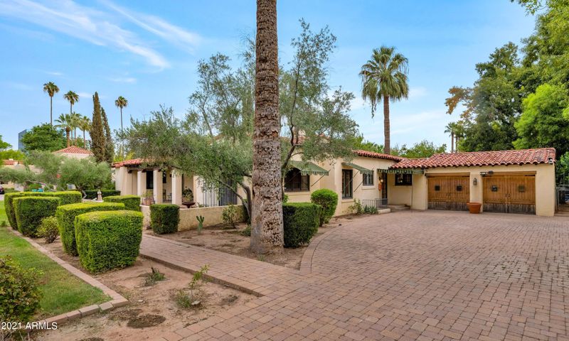 124 E Palm Ln, Phoenix, AZ 85004