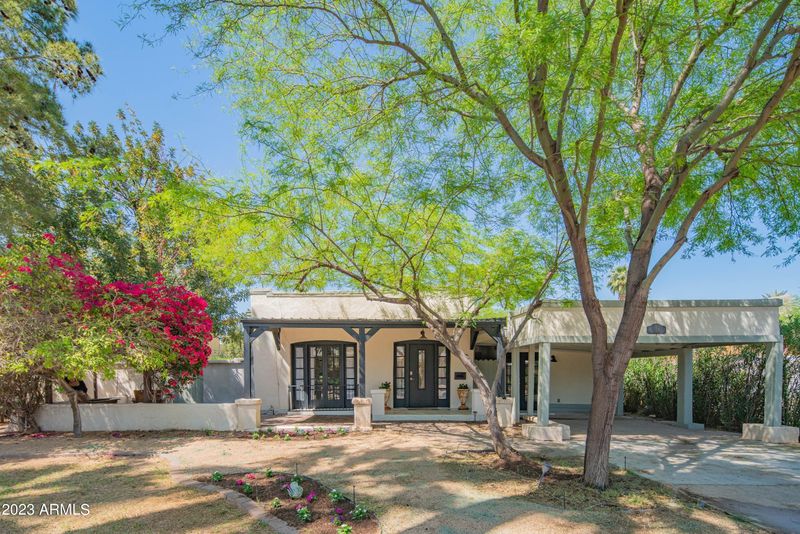 124 W Granada Rd, Phoenix, AZ 85003