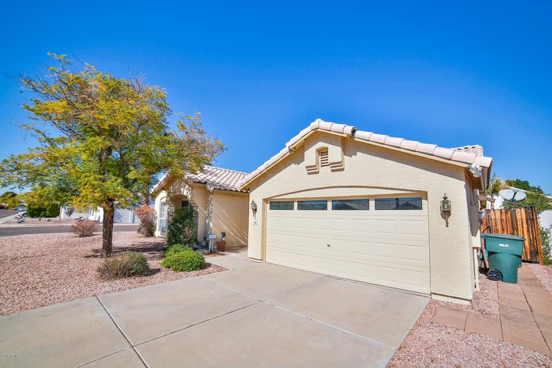 124 W Wahalla Ln, Phoenix, AZ 85027