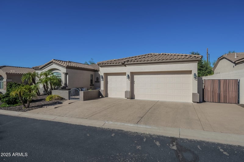 1240 Bernard Cir, Mesa, AZ 85207