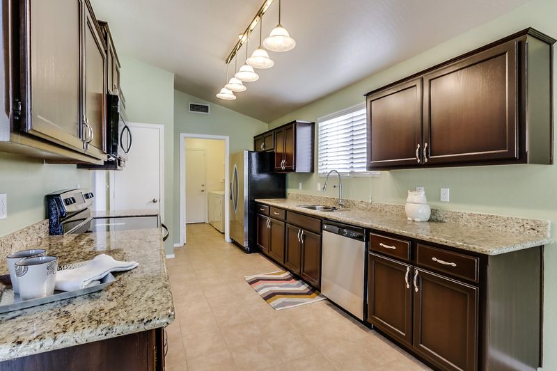1240 E Cindy St, Chandler, AZ 85225