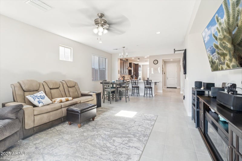 12402 Cassia Trl, Peoria, AZ 85383