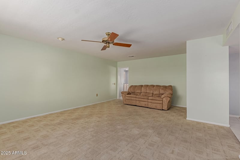 12402 Ginger Dr, Sun City West, AZ 85375