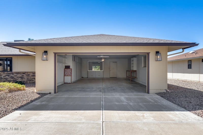 12407 Coronet Dr, Sun City West, AZ 85375