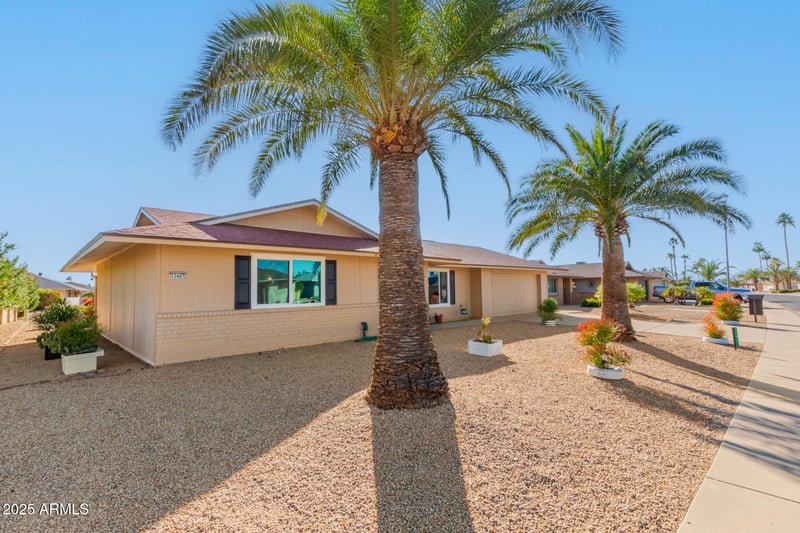 12407 Flagstone Dr, Sun City West, AZ 85375
