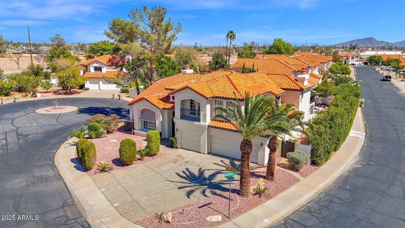 12407 N 54th Ave, Glendale, AZ 85304