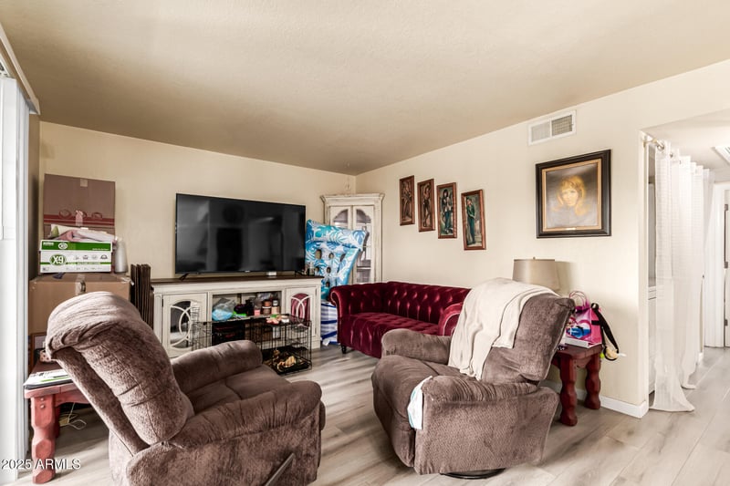 1241 48th St #106, Phoenix, AZ 85008