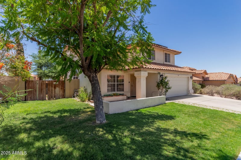 1241 Bluefield Ave, Phoenix, AZ 85022