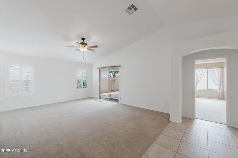 1241 Elm Rd, San Tan Valley, AZ 85140