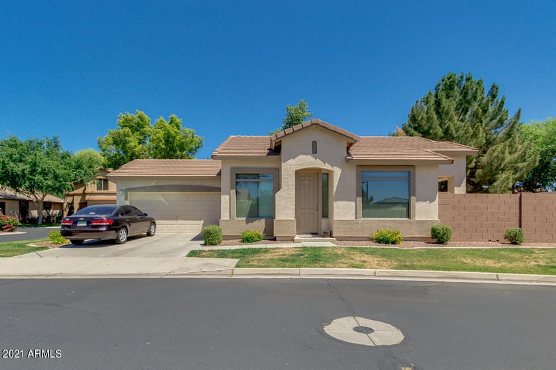 1241 S Roger Way, Chandler, AZ 85286