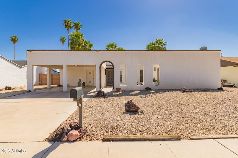 12413 Columbine Dr, Phoenix, AZ 85029