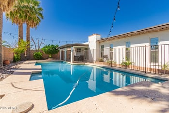 12413 Columbine Dr, Phoenix, AZ 85029
