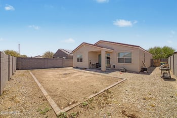 12418 Glenn Ct, Glendale, AZ 85307