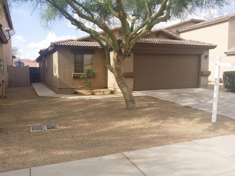 1242 E Press Pl, San Tan Valley, AZ 85140