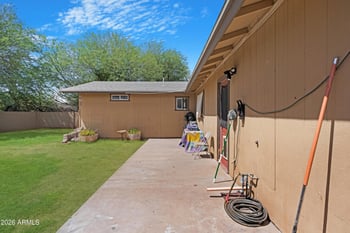 1242 80th St, Mesa, AZ 85209