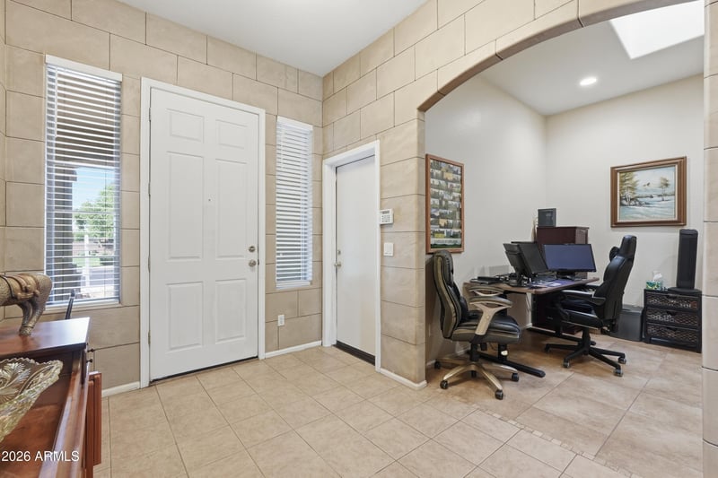 12421 W Apache St, Avondale, AZ 85323