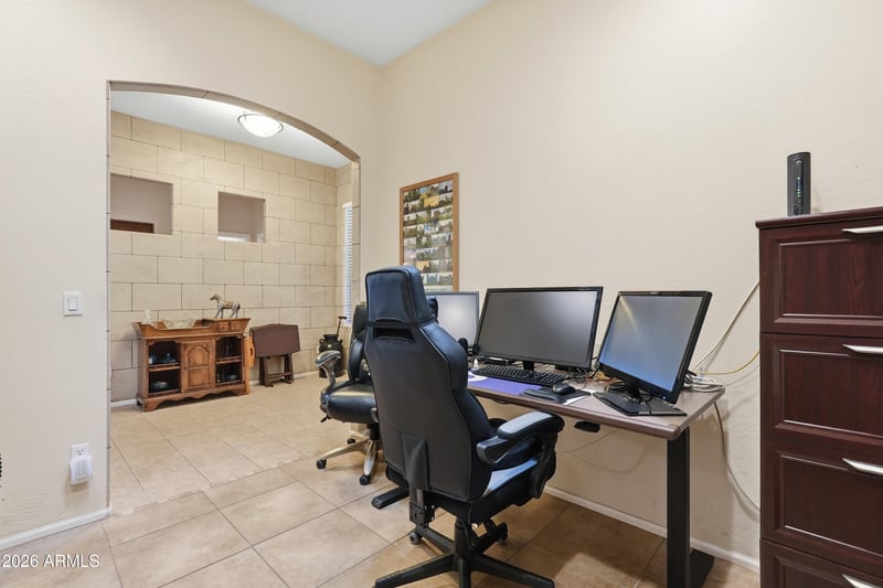12421 W Apache St, Avondale, AZ 85323
