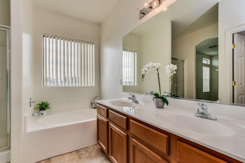 12421 W Flanagan St, Avondale, AZ 85323