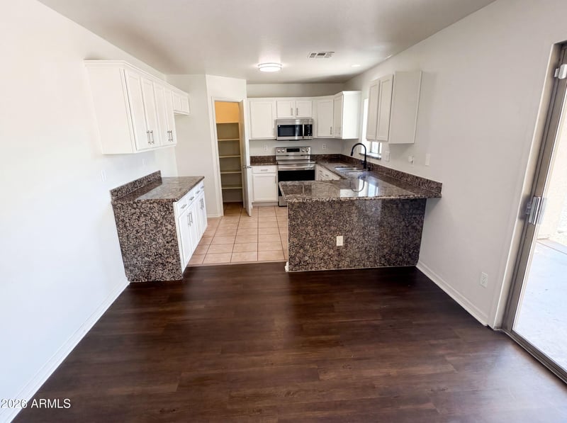 12421 Windrose Dr, El Mirage, AZ 85335