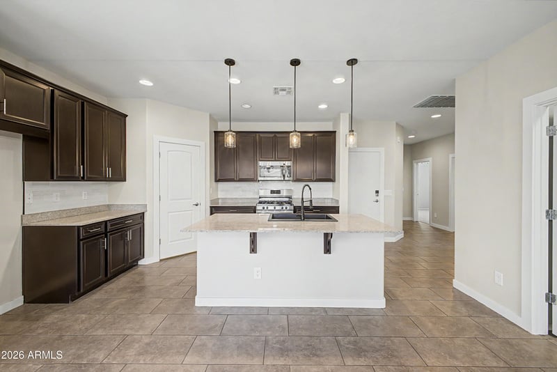 12423 N 174th Ln, Surprise, AZ 85388