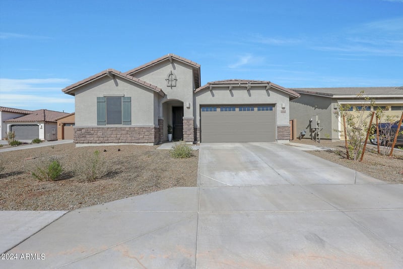 12424 W Vista Ave, Glendale, AZ 85307