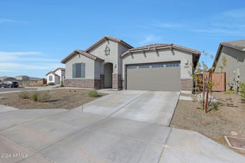 12424 W Vista Ave, Glendale, AZ 85307