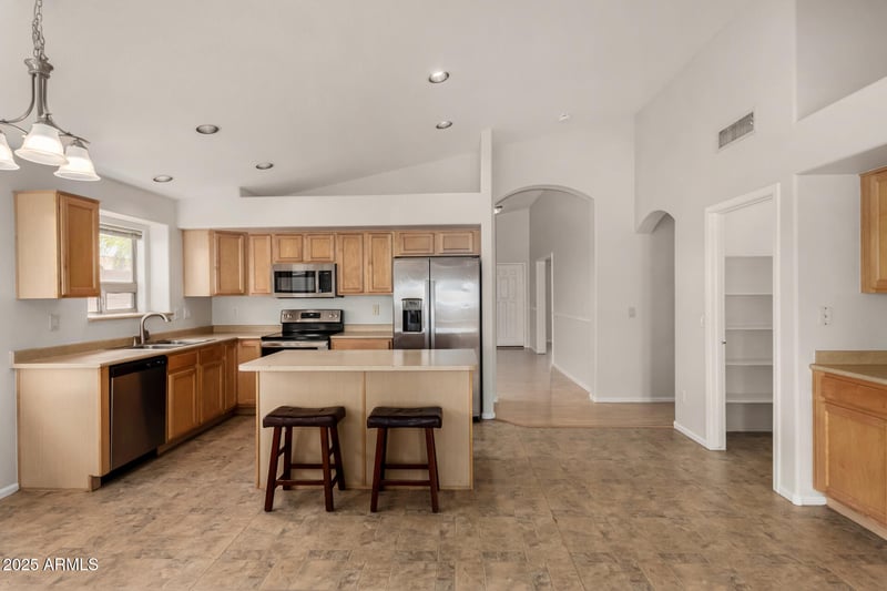 12428 Vermont Ct, Litchfield Park, AZ 85340