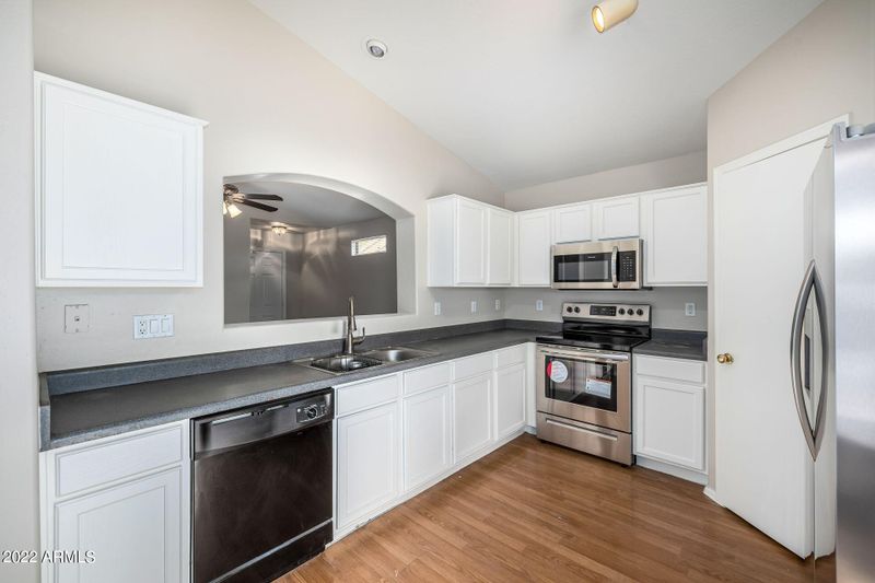 12429 W Dreyfus Dr, El Mirage, AZ 85335