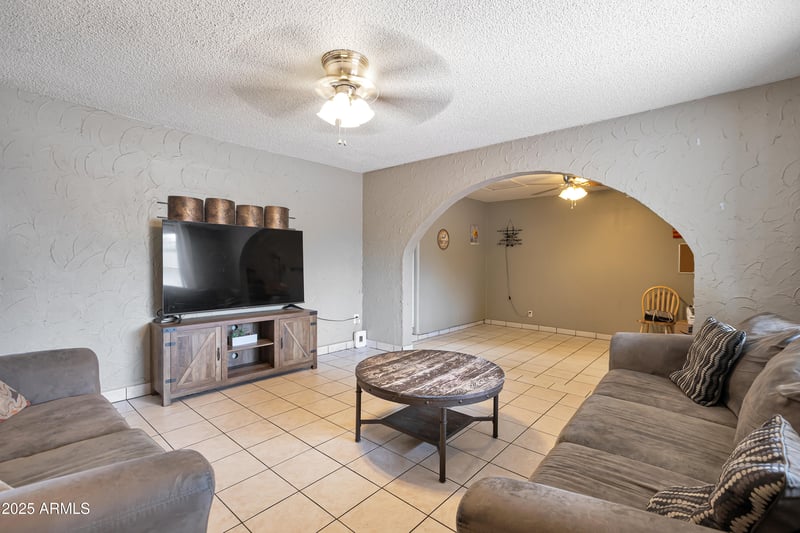 1243 Susan Ln, Tempe, AZ 85288