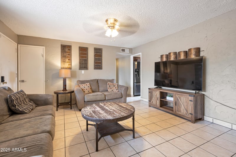 1243 Susan Ln, Tempe, AZ 85288