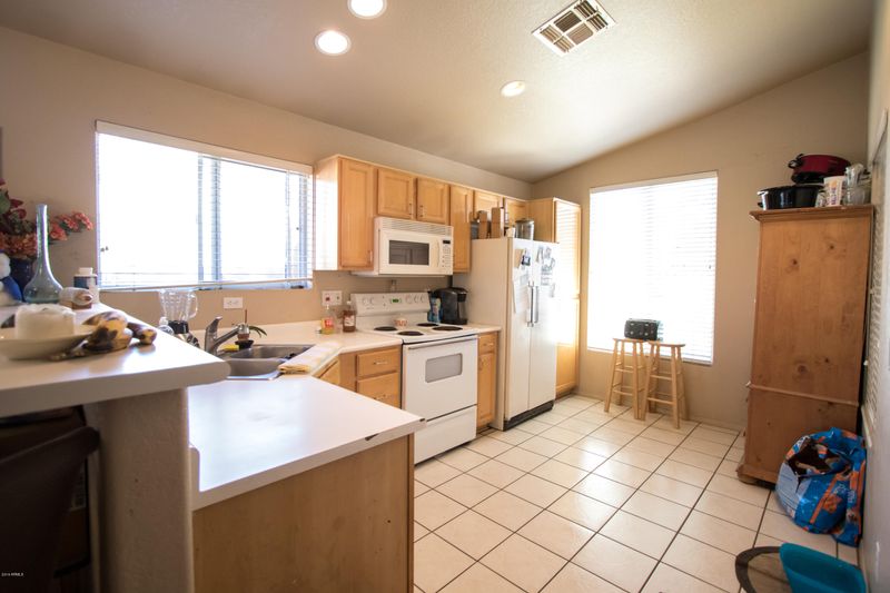 12432 N 41st Ave, Phoenix, AZ 85029
