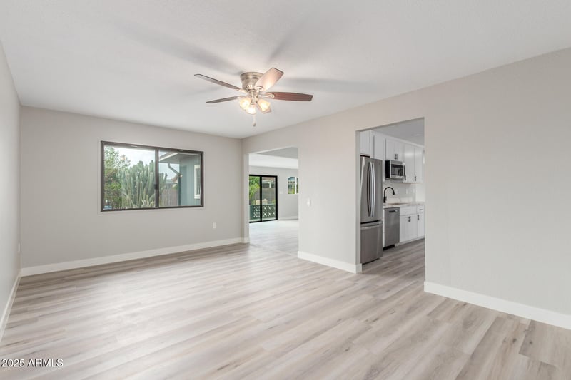 12434 Galaxy Dr, Sun City West, AZ 85375