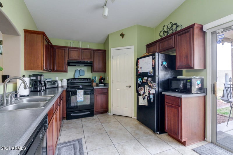 12438 W Dreyfus Dr, El Mirage, AZ 85335