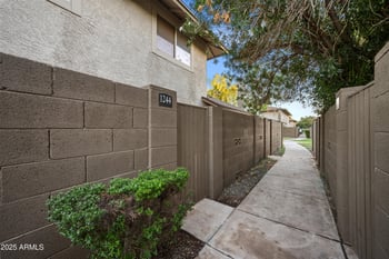 1244 85th Pl, Scottsdale, AZ 85257