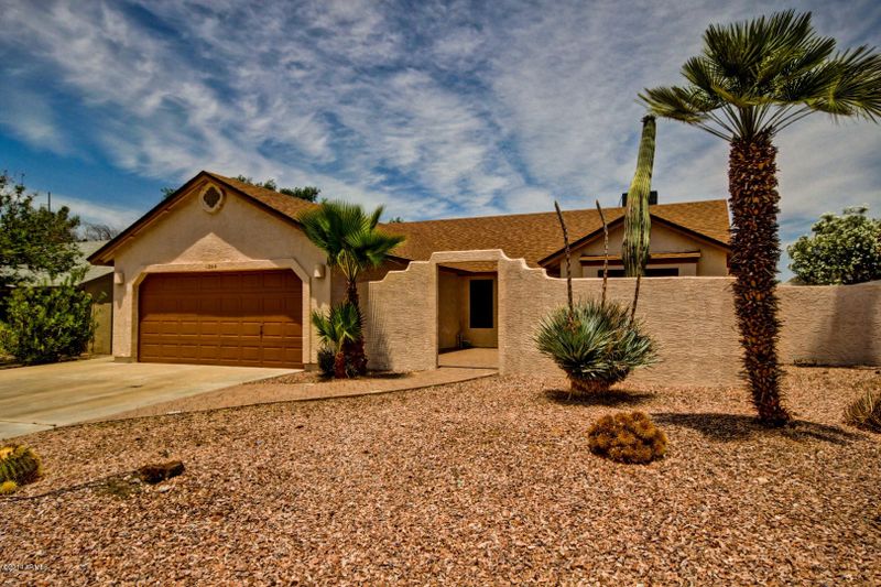1244 E Wescott Dr, Phoenix, AZ 85024