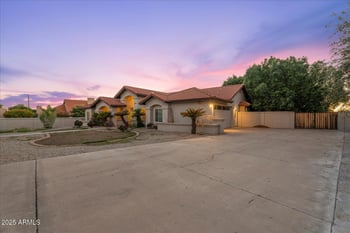 1244 Norfolk Cir, Mesa, AZ 85205