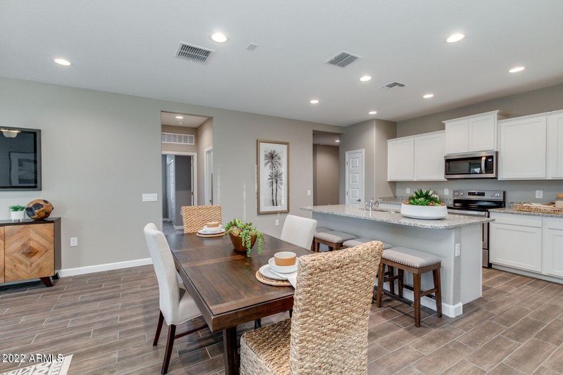 1244 W Gloucester Rd, San Tan Valley, AZ 85143